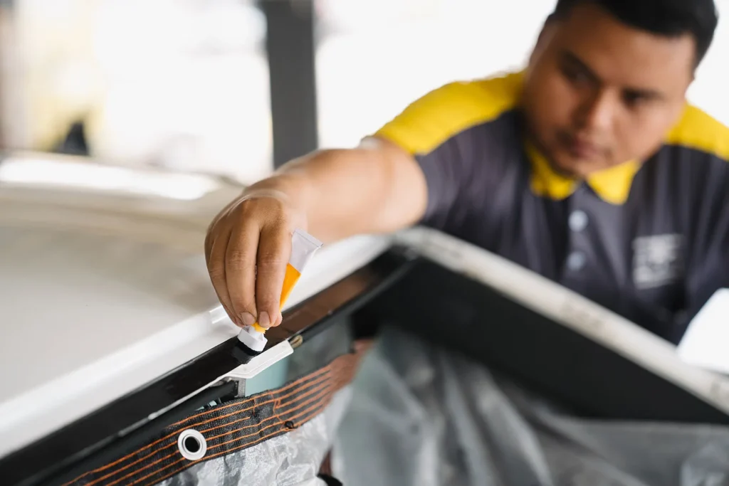 windscreen-repair-step-01